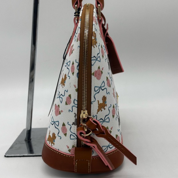 Disney Parks Aristocats Ann Shen Dooney & Bourke Satchel Bag Marie Berlioz (NWT) - Picture 4 of 13
